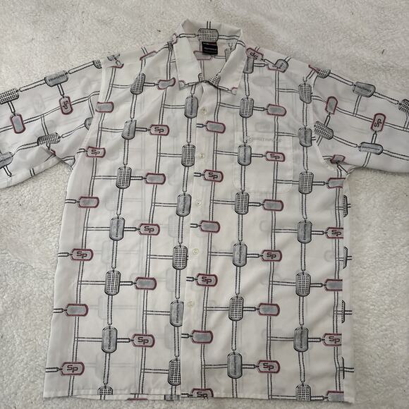 Southpole Shirt Men's XL Short Sleeve Button Up All Over Print Dog Tags Y2K - Picture 2 of 6